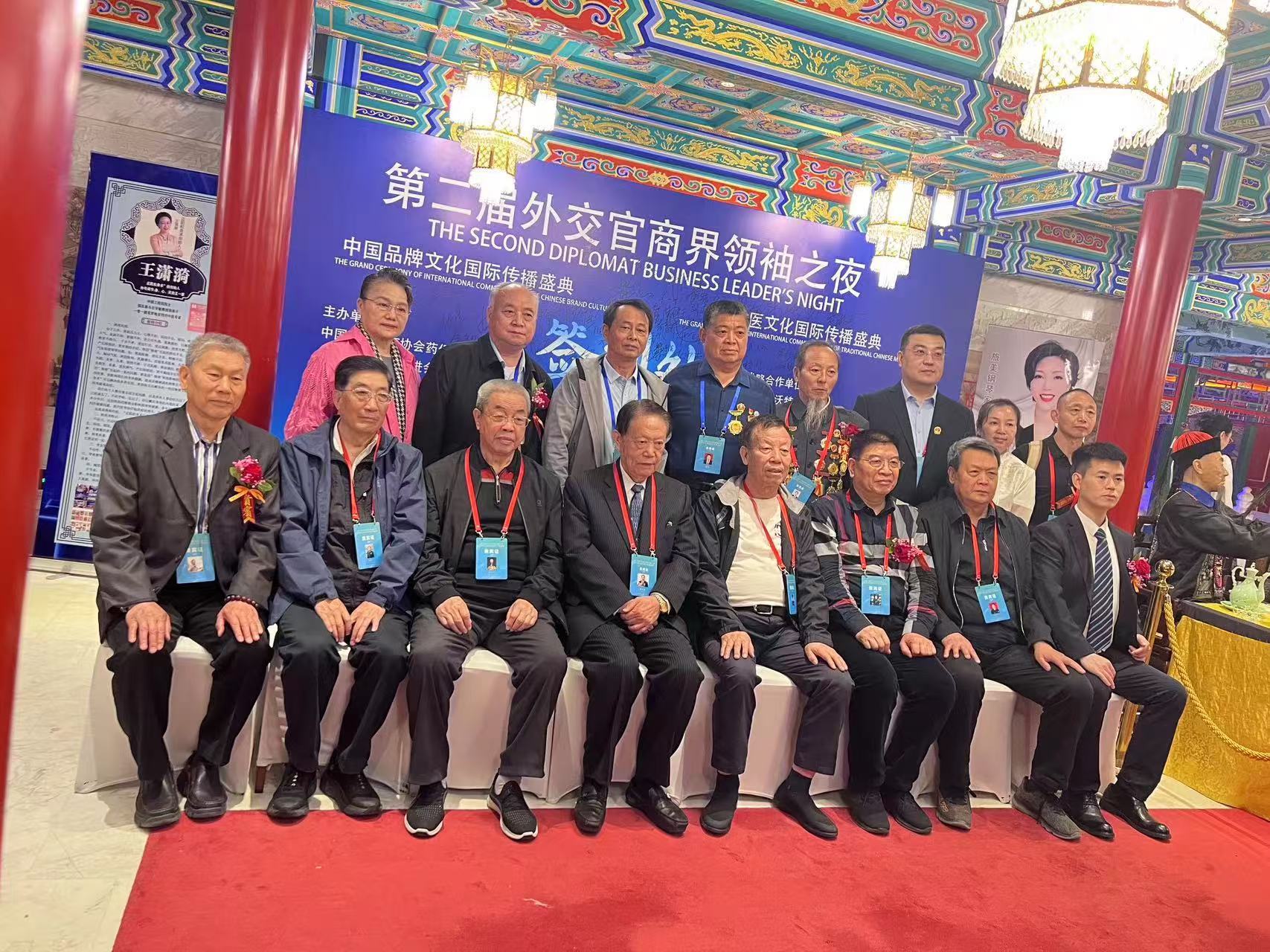d3d108b6016ae4c6251df9068fbf710.jpg